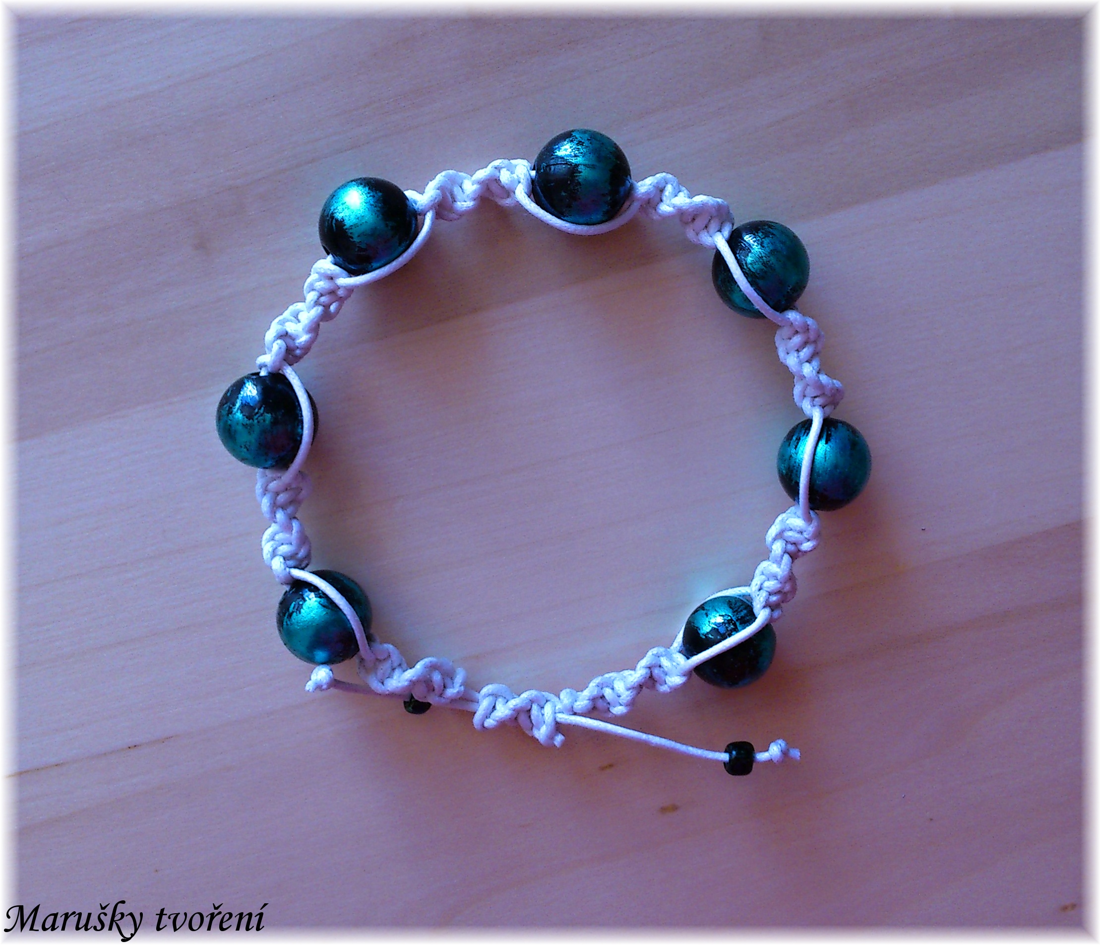 Shamballa bílá